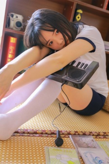 吉泽明步